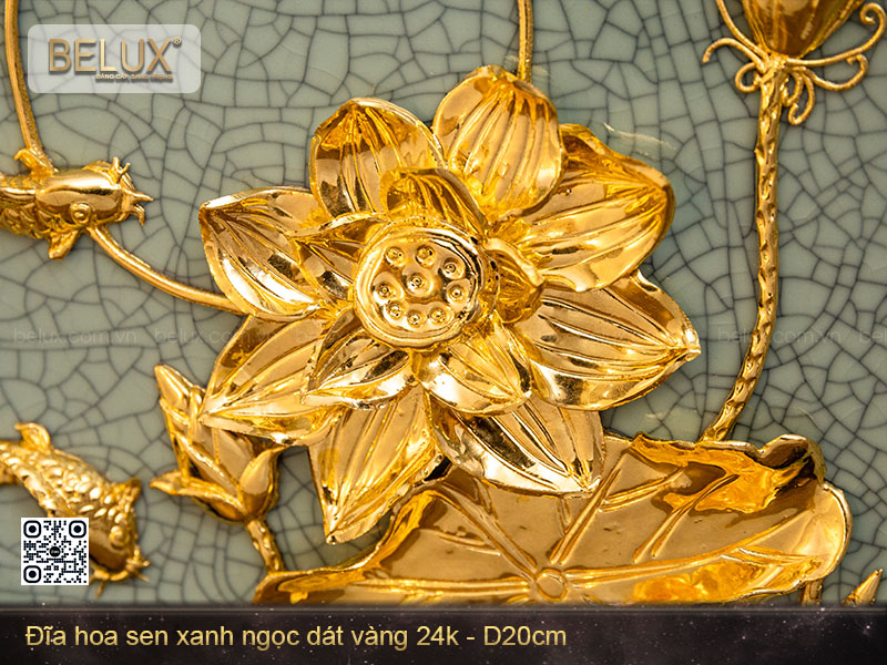 chi-tiet-dia-hoa-sen-dat-vang