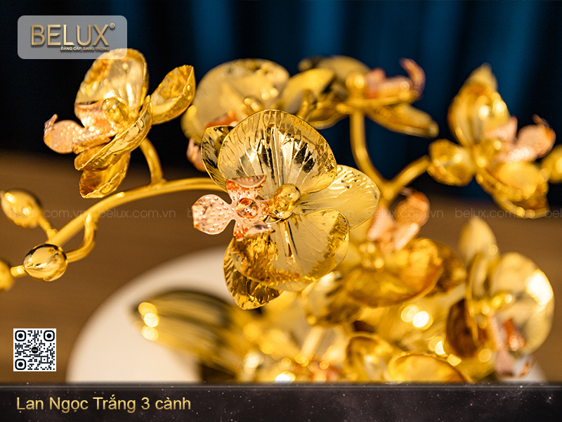 chi-tiet-lan-ngoc-trang-3-canh-ma-vang-24k