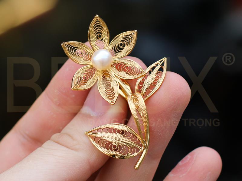 Hoa Cài Áo Mẫu 8