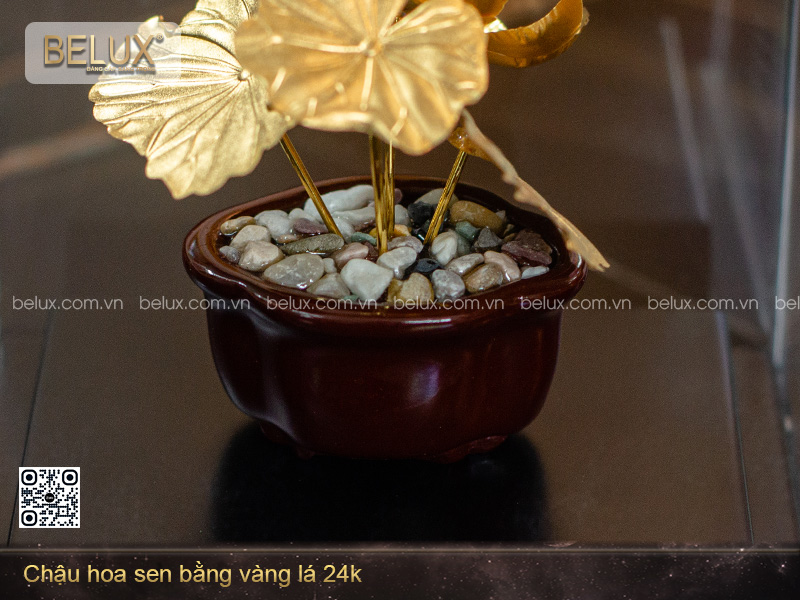 Chậu Hoa Sen Bằng Vàng Lá 24k
