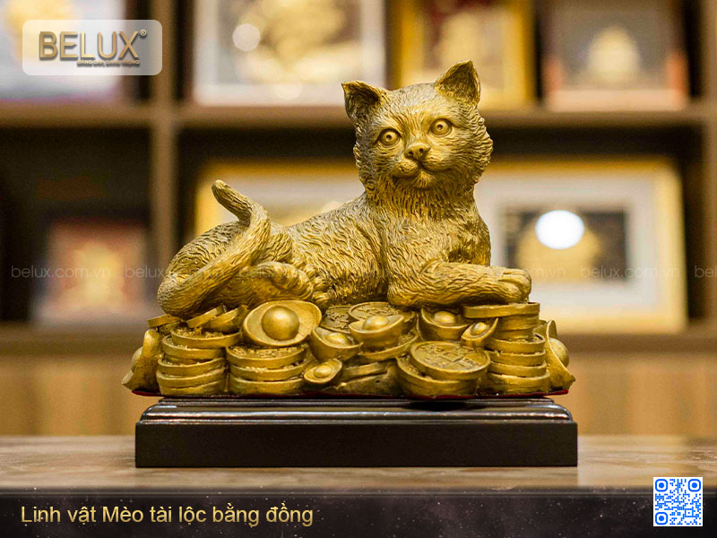Tượng mèo tài lộc bằng đồng nhỏ