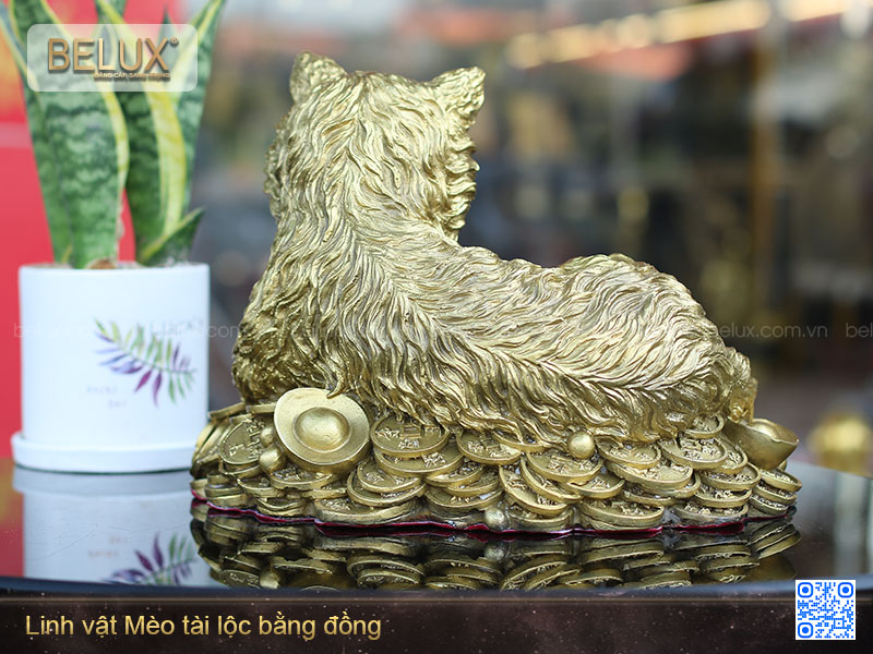 Tượng mèo tài lộc bằng đồng cỡ lớn