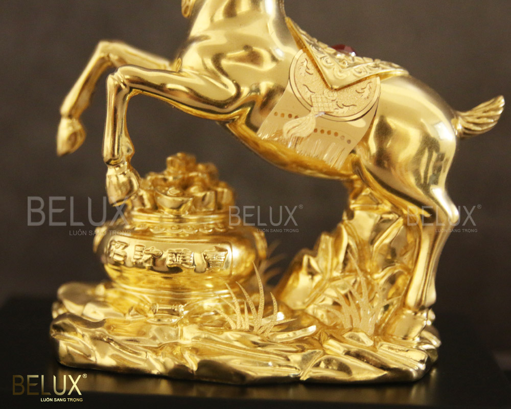 Tượng Dê Phong Thủy Dát Vàng 24K