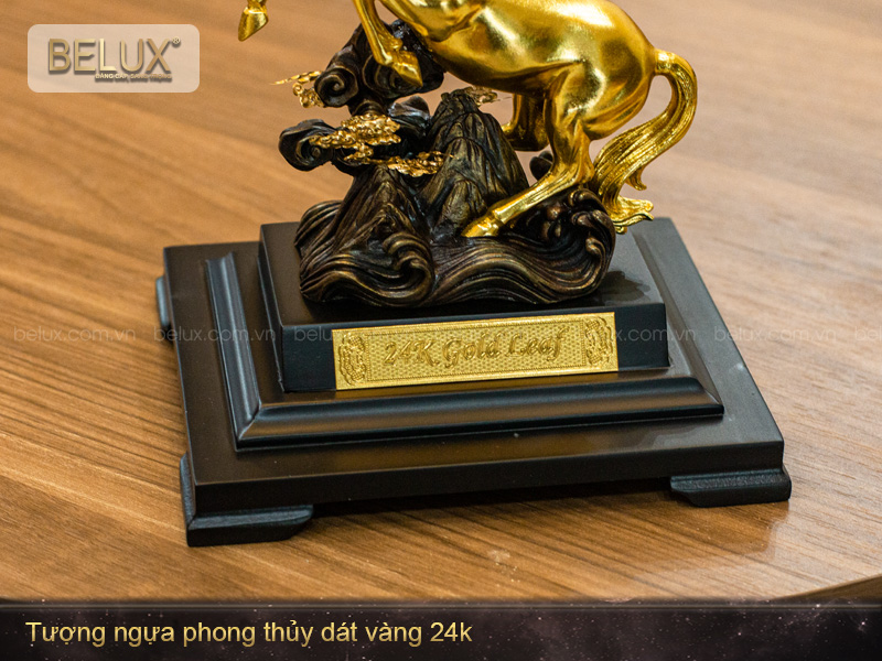Tượng Ngựa phong thủy dát vàng 24k