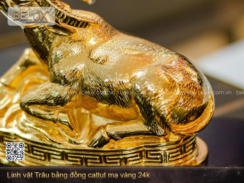 Tượng Linh Vật Trâu Phong Thuỷ Mạ Vàng 24