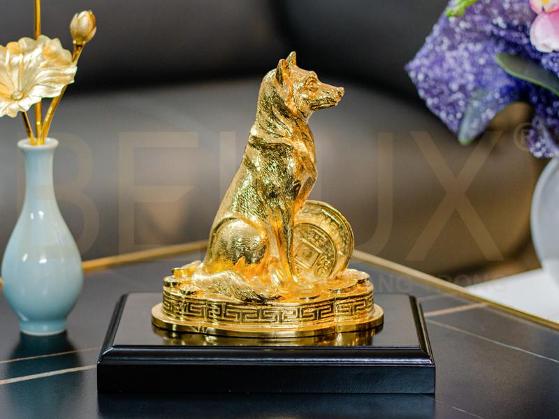 Tượng Chó Mạ Vàng 24k Cao 19cm
