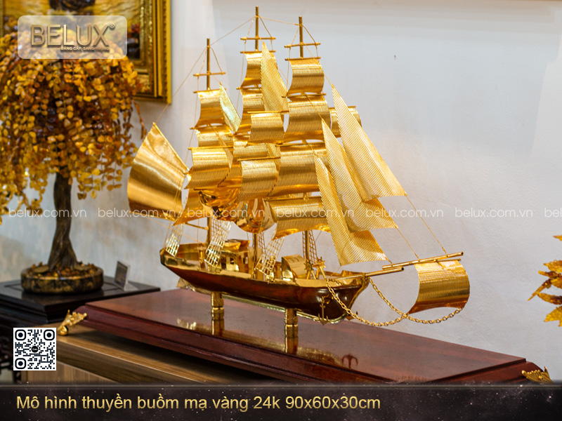 Mô Hình Thuyền Buồm Mạ Vàng 24k 90x60x30cm