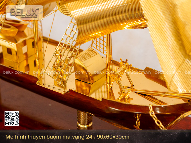 Mô Hình Thuyền Buồm Mạ Vàng 24k 90x60x30cm