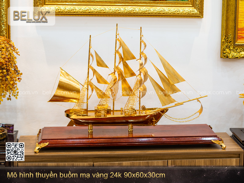 Mô Hình Thuyền Buồm Mạ Vàng 24k 90x60x30cm