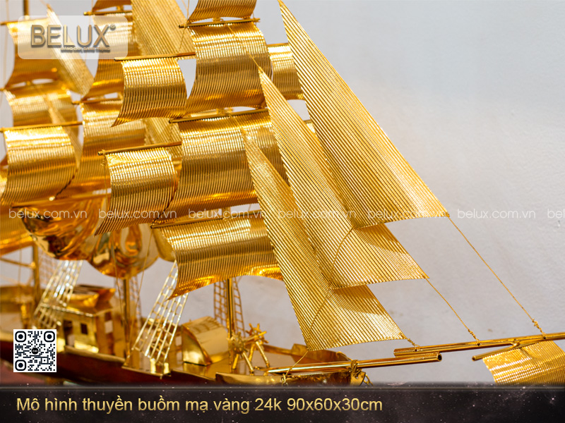 Mô Hình Thuyền Buồm Mạ Vàng 24k 90x60x30cm