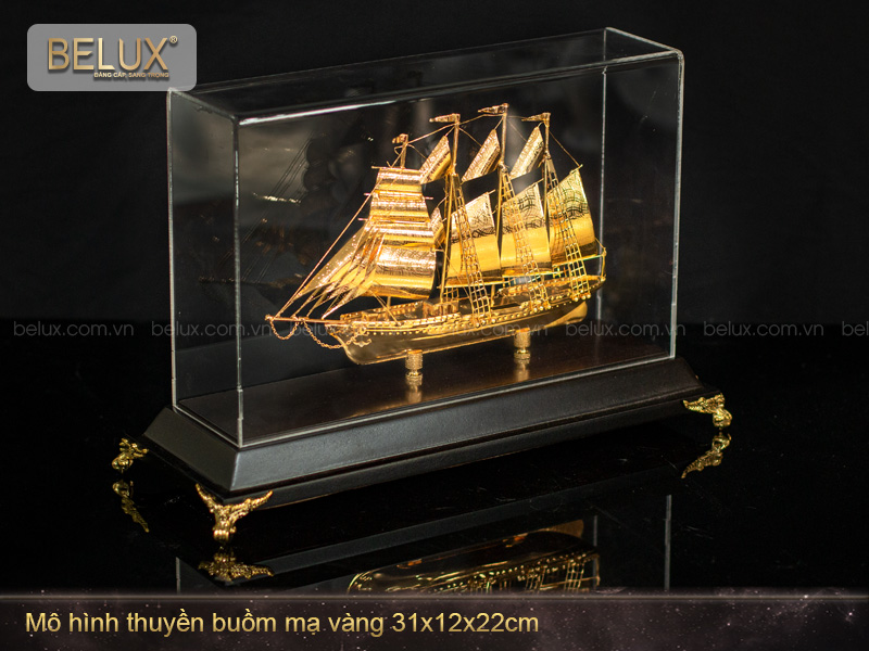 Mô Hình Thuyền Buồm Mạ Vàng 24K- Mẫu 03 ( Cỡ Trung)