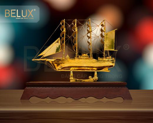 Mô hình thuyền buồm mạ vàng 24k cỡ đại