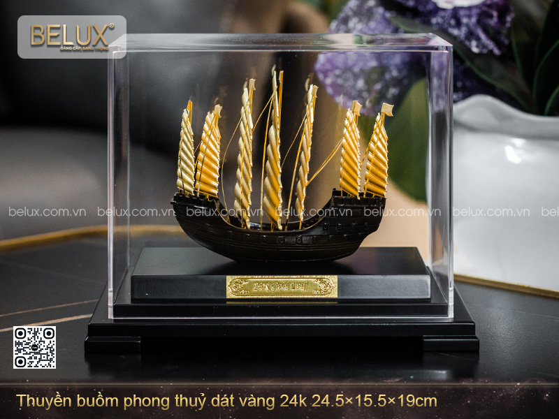 Thuyền Buồm Phong Thuỷ Dát Vàng 24k 24.5×15.5×19cm