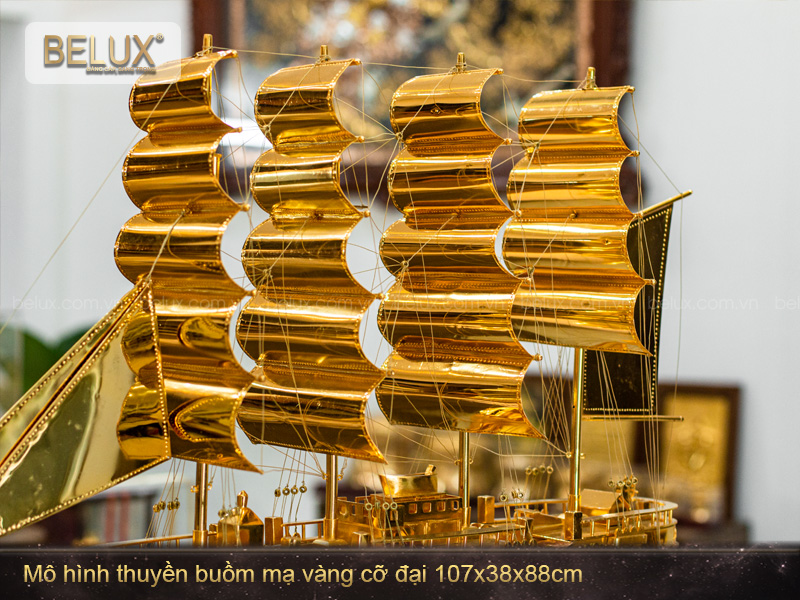 Mô hình thuyền buồm mạ vàng 24k cỡ đại