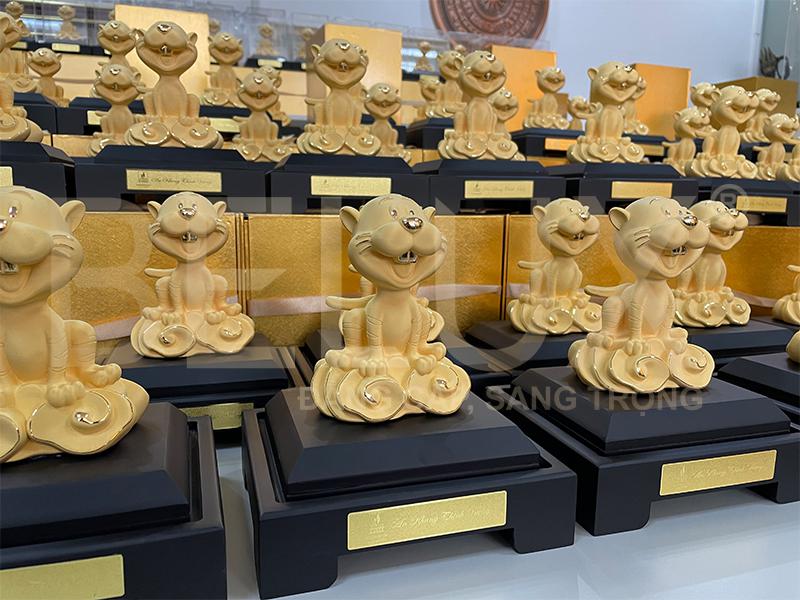Lô tượng hổ dát vàng 24k đặt theo đơn yêu cầu