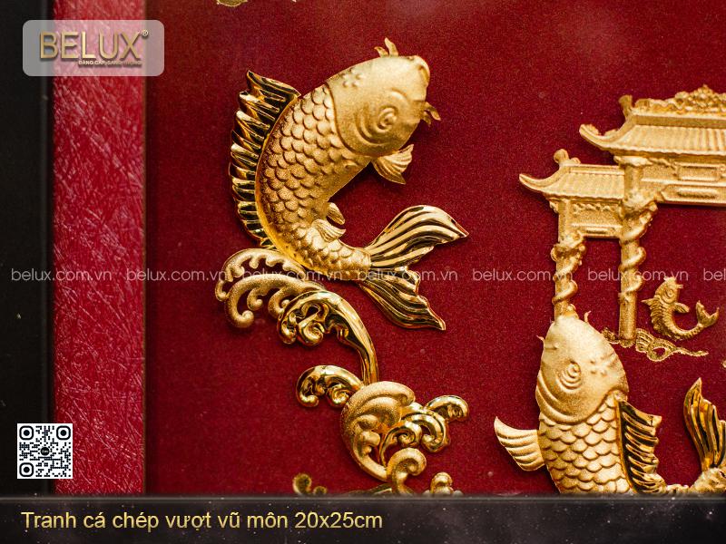 Tranh Cá Chép Vượt Vũ Môn Dát Vàng 24k