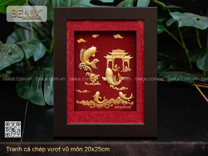 Tranh Cá Chép Vượt Vũ Môn Dát Vàng 24k