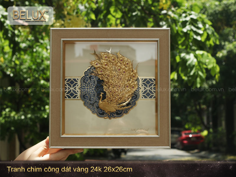 Tranh chim công dát vàng 24k 26x26cm