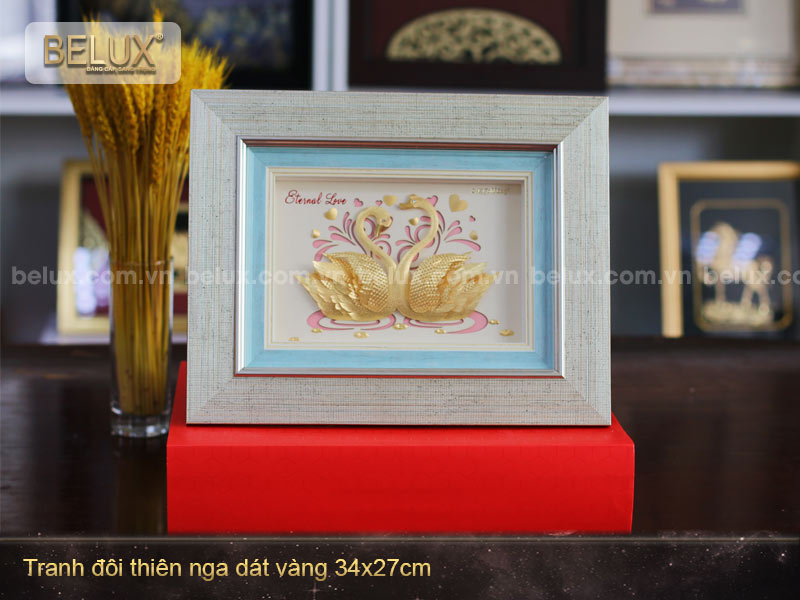 Tranh Đôi Thiên Nga dát vàng 24k 34x27cm