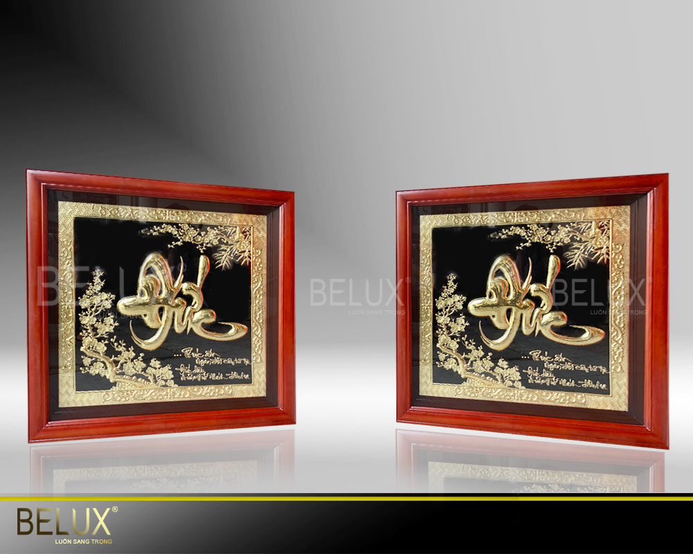 Tranh chữ Đức bằng đồng khổ vuông 89x89cm
