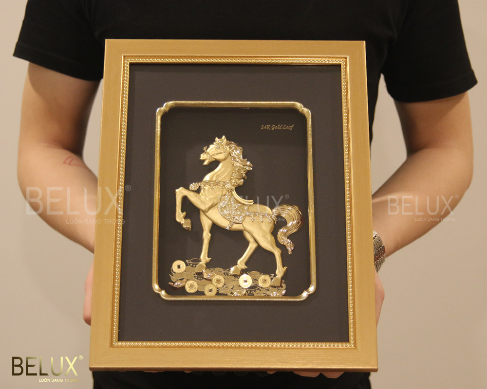 Tranh quà tặng mã đáo thành công dát vàng 24k mẫu 4