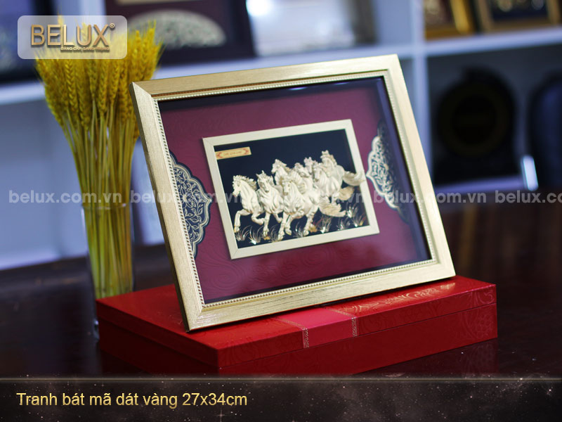 Tranh Bát Mã Dát Vàng 24k 34x27cm