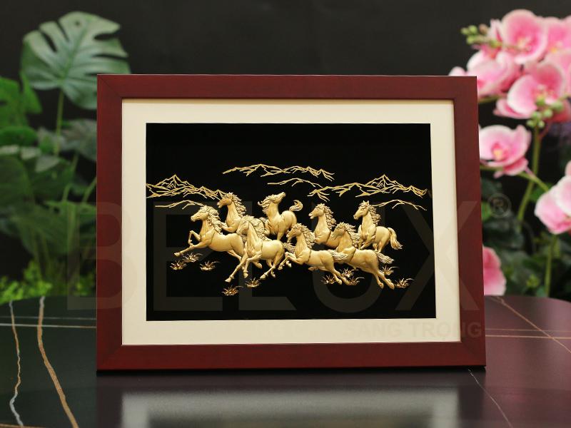 Tranh Bát Mã Dát Vàng 24k 39x30cm