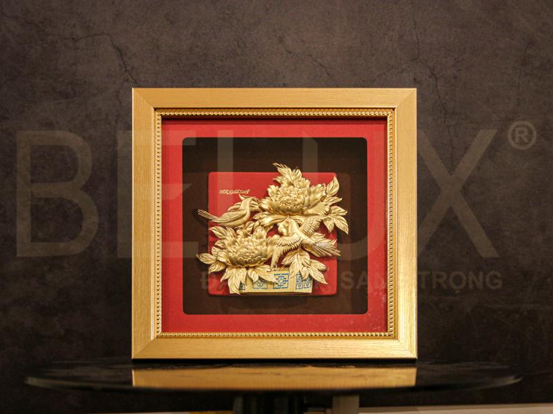 Tranh Đôi Chim Hỷ Tước Mẫu Đơn Dát Vàng 24k