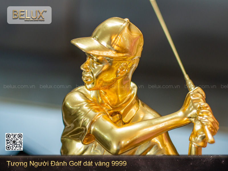 Tượng Người Đánh Golf Dát Vàng 9999