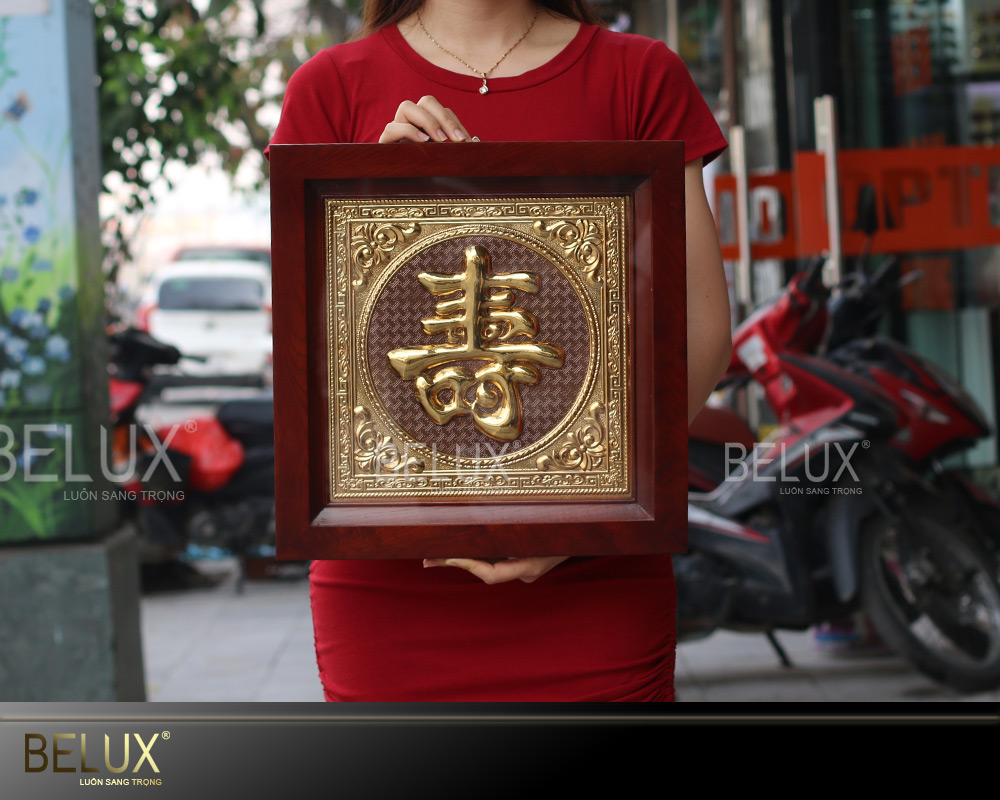 Tranh chữ Thọ Hán mạ vàng 24k