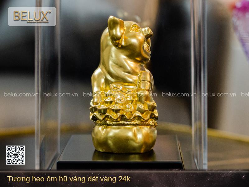 Tượng heo ôm hũ vàng dát vàng 24K