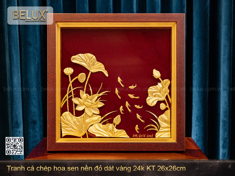 Tranh cá chép hoa sen nền đỏ dát vàng 24k KT 26x26cm