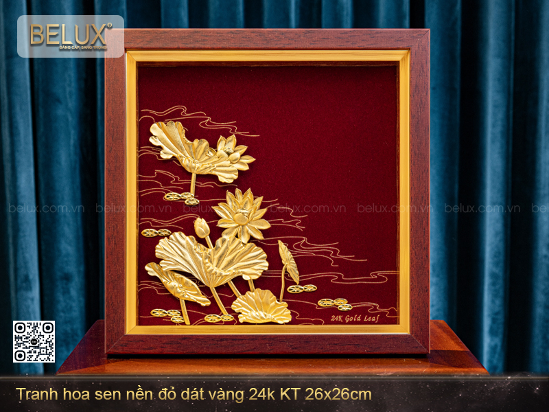 Tranh hoa sen nền đỏ dát vàng 24k KT 26x26cm