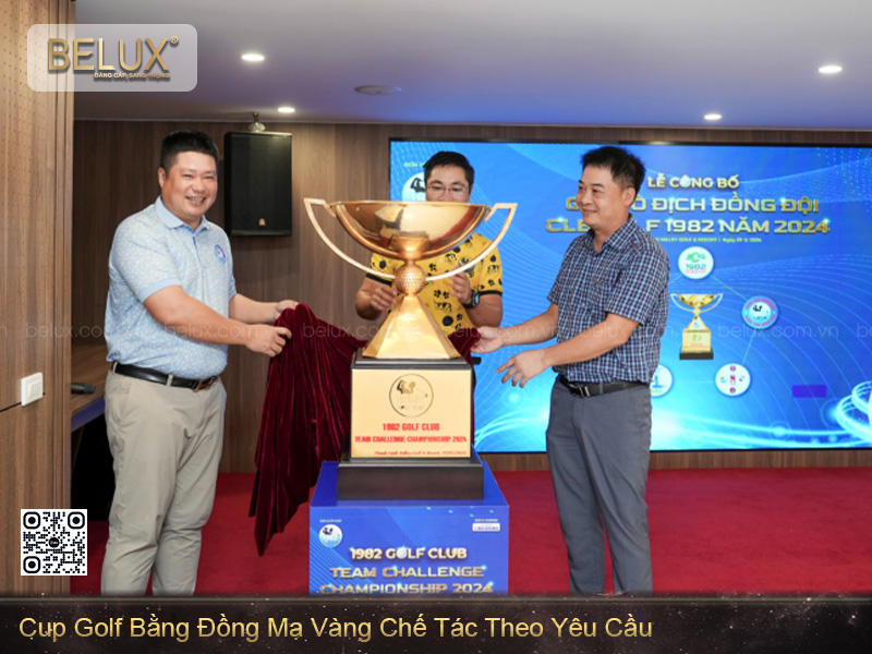 Cup Golf Bằng Đồng Mạ Vàng 24k Chế Tác Theo Yêu Cầu cao 81cm